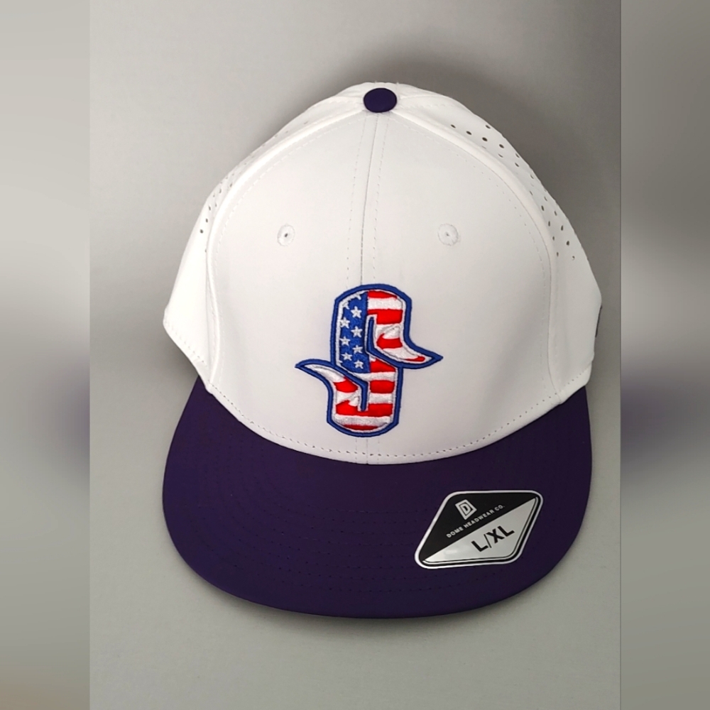 Seattle Baseball Men's  Hat  Dome Color White Size L/XL  New 100% Polyester  New